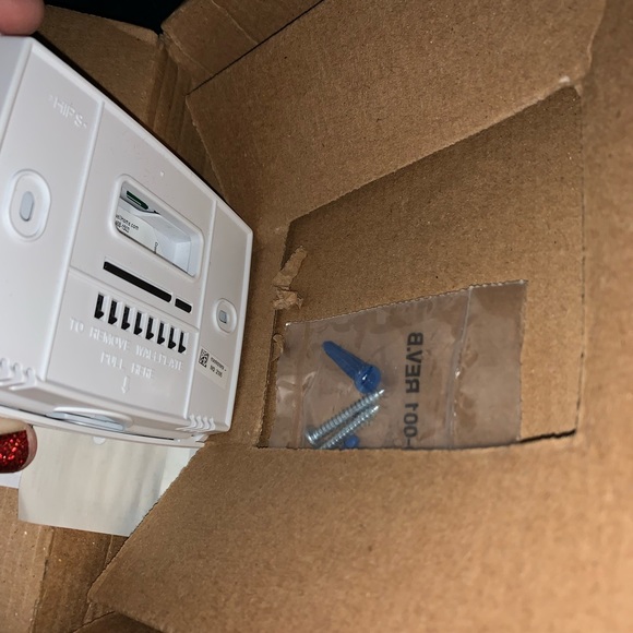 Honeywell home programmable thermostat RTH2300/RTH221 series - Picture 7 of 7